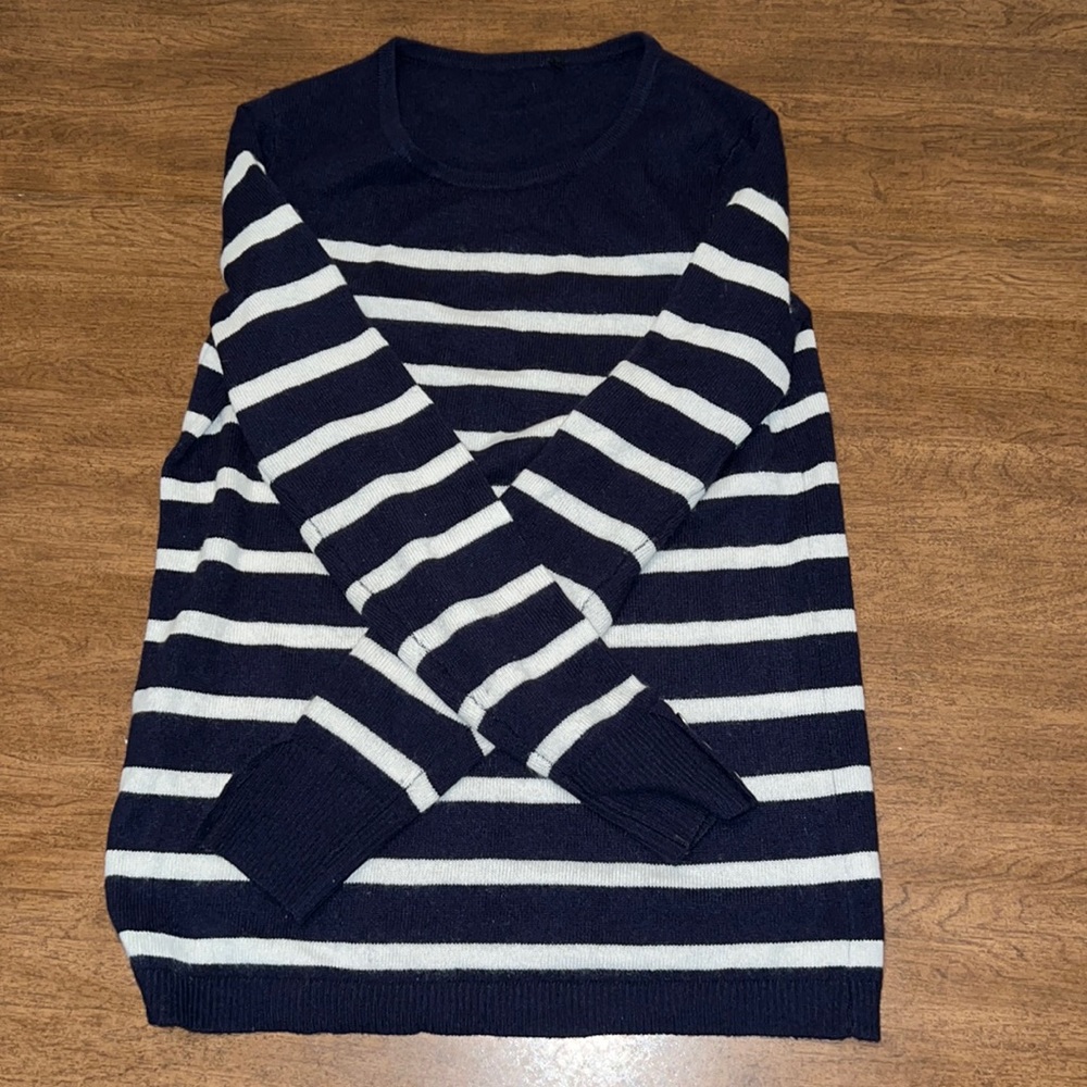 100% Cashmere Navy Blue/ White Stripe Sweater